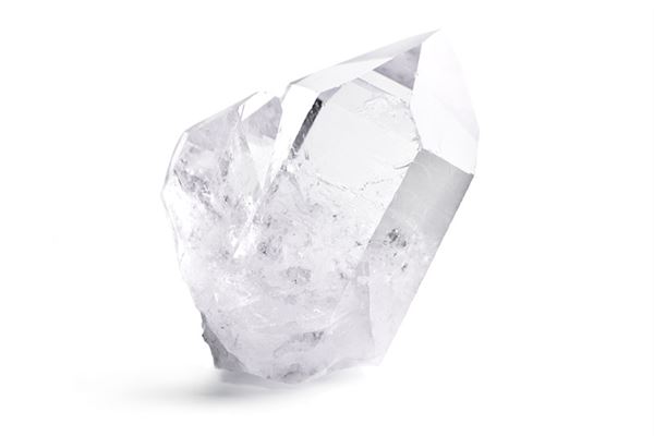 白水晶的功效与作用 白水晶的功效与作用佩戴禁忌