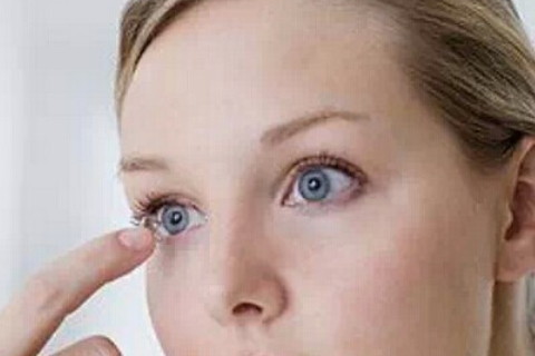 右眼皮跳有什么预兆 不同时辰右眼皮跳的预兆详解