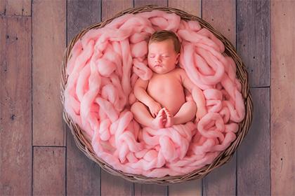 谷雨时节出生的宝宝叫什么名字,2020鼠年谷雨申时（15-17时）出生的宝宝命好不好